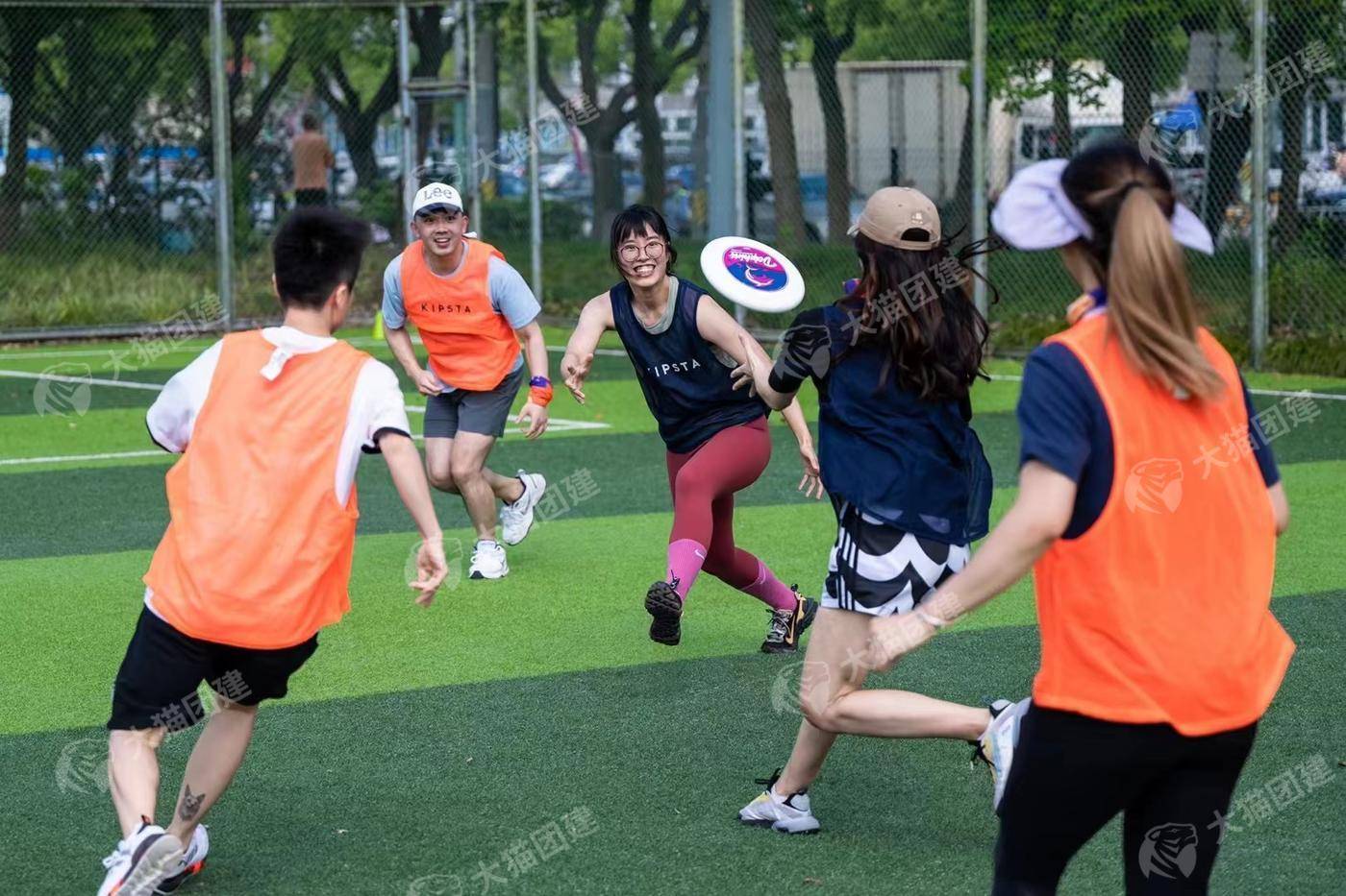 【火遍全网的运动】极限飞盘挑战赛